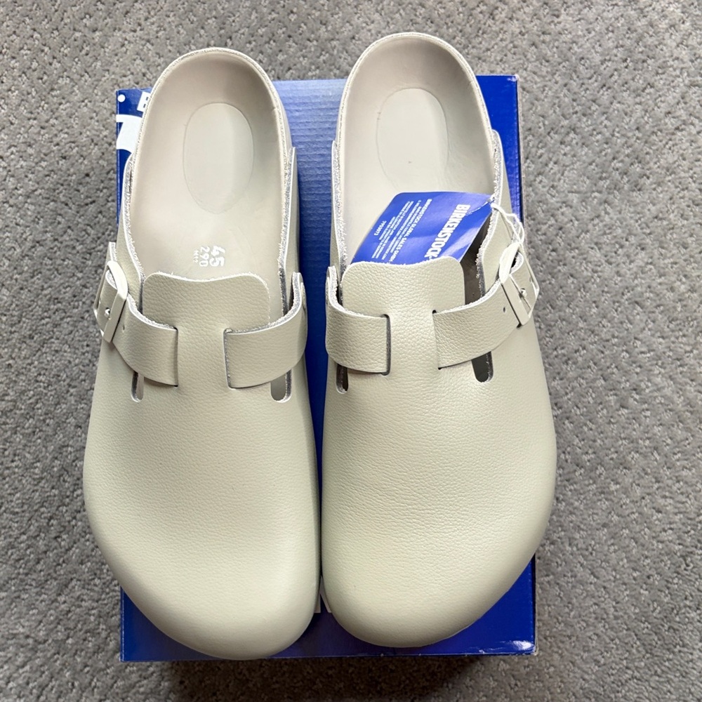 NWT Birkenstock Men's Gray Boston Leather Clogs